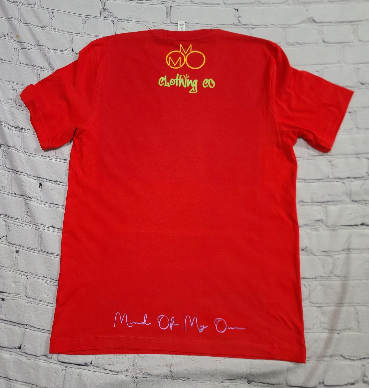 Momo Crown Graffiti Red