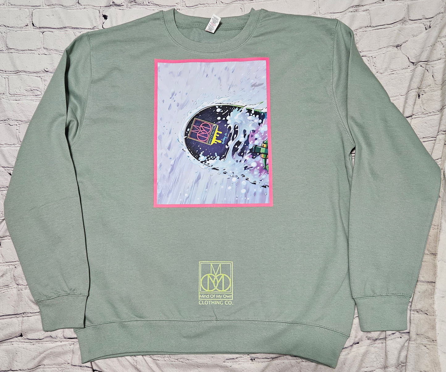 MOMO SNOWBOARDING Crewneck