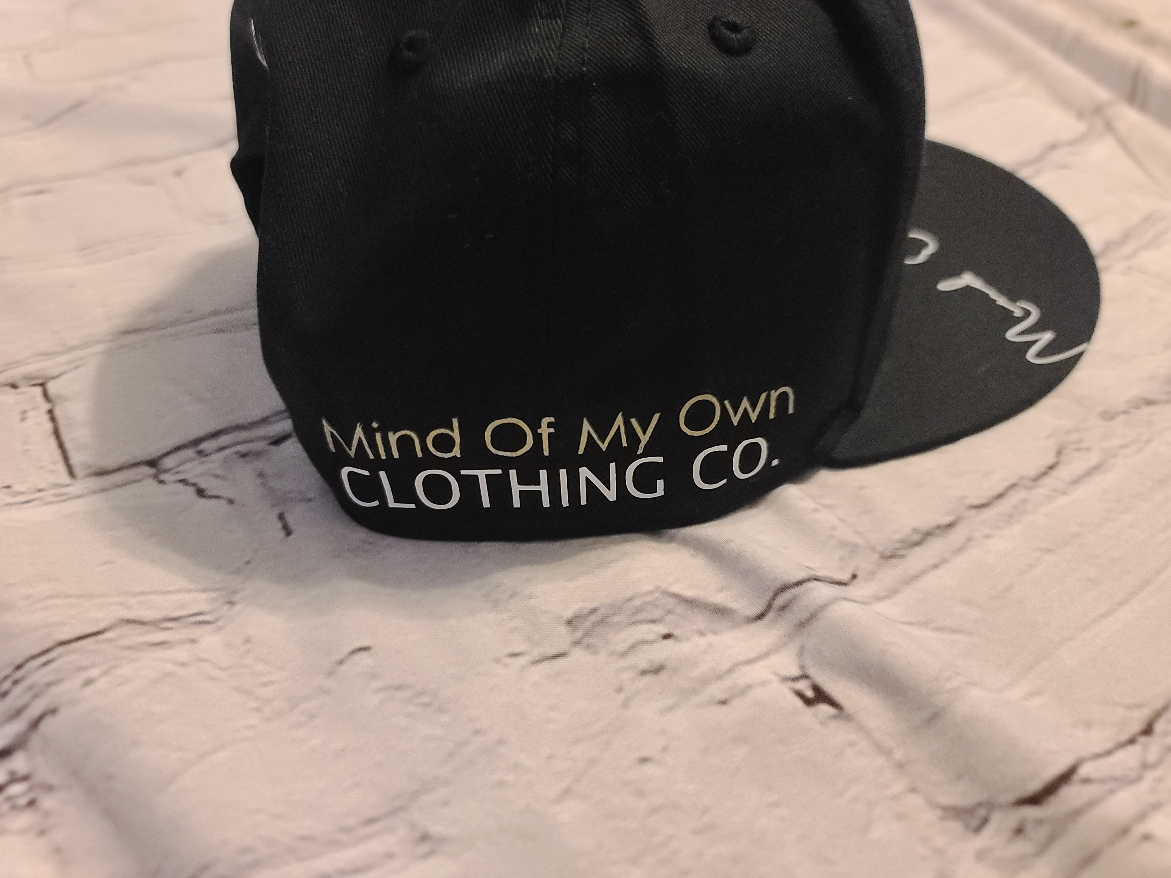 Snapback MOMO Hat black