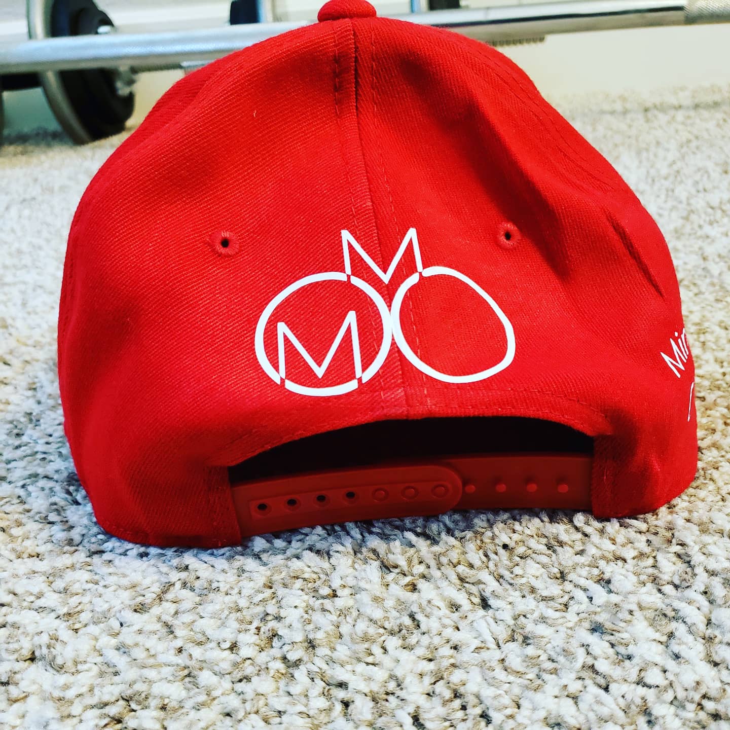 Snapback MOMO Hat Red