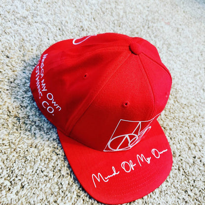 Snapback MOMO Hat Red